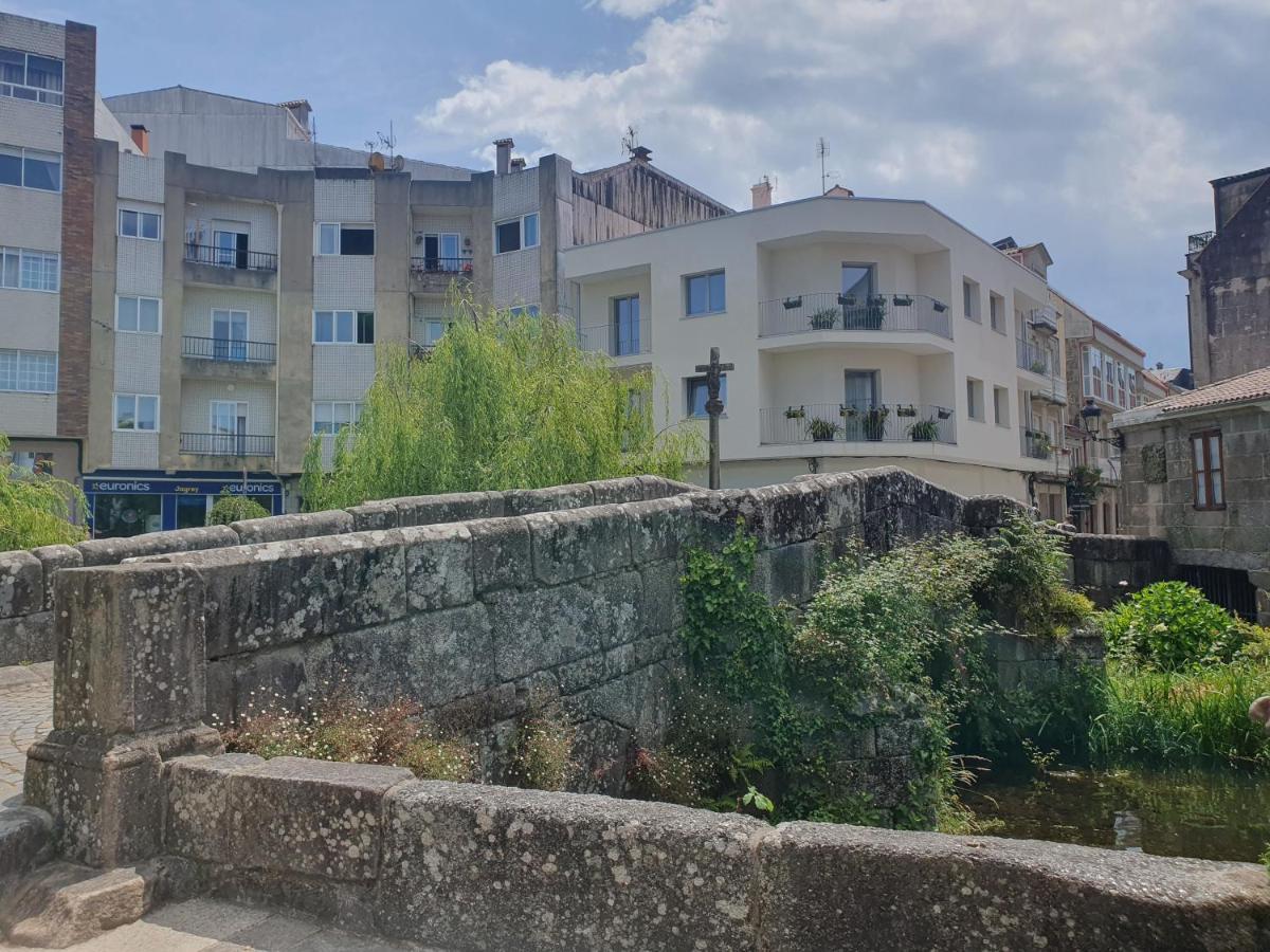 Apartamento Alojamiento Ponte Romana Caldas De Reis Exterior foto