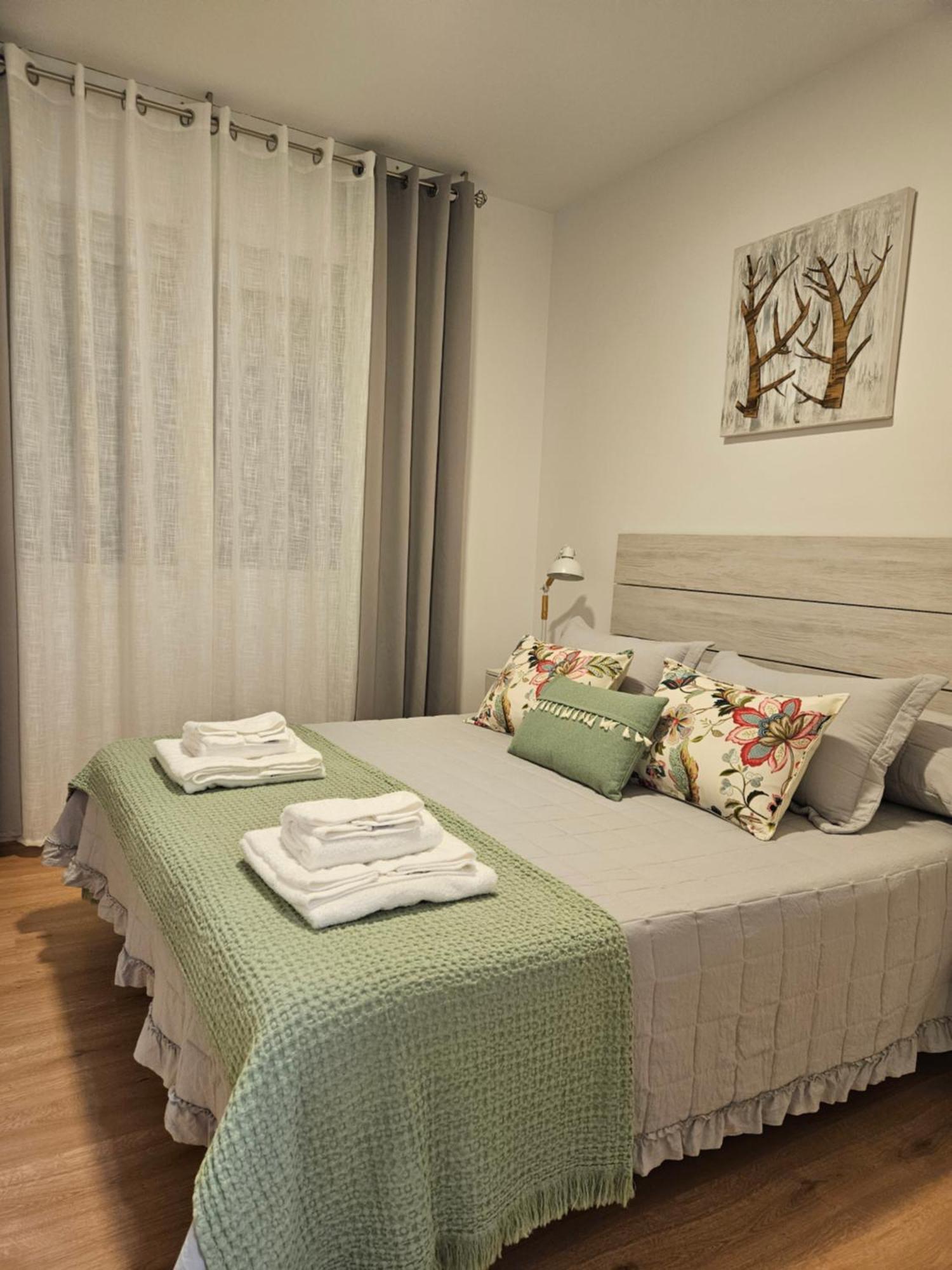Apartamento Alojamiento Ponte Romana Caldas De Reis Exterior foto